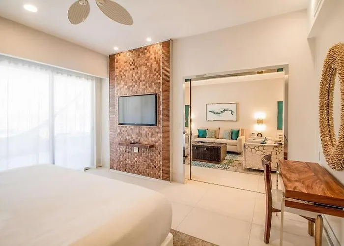 2 Bed 2 Bath Luxury Cabo San Lucas